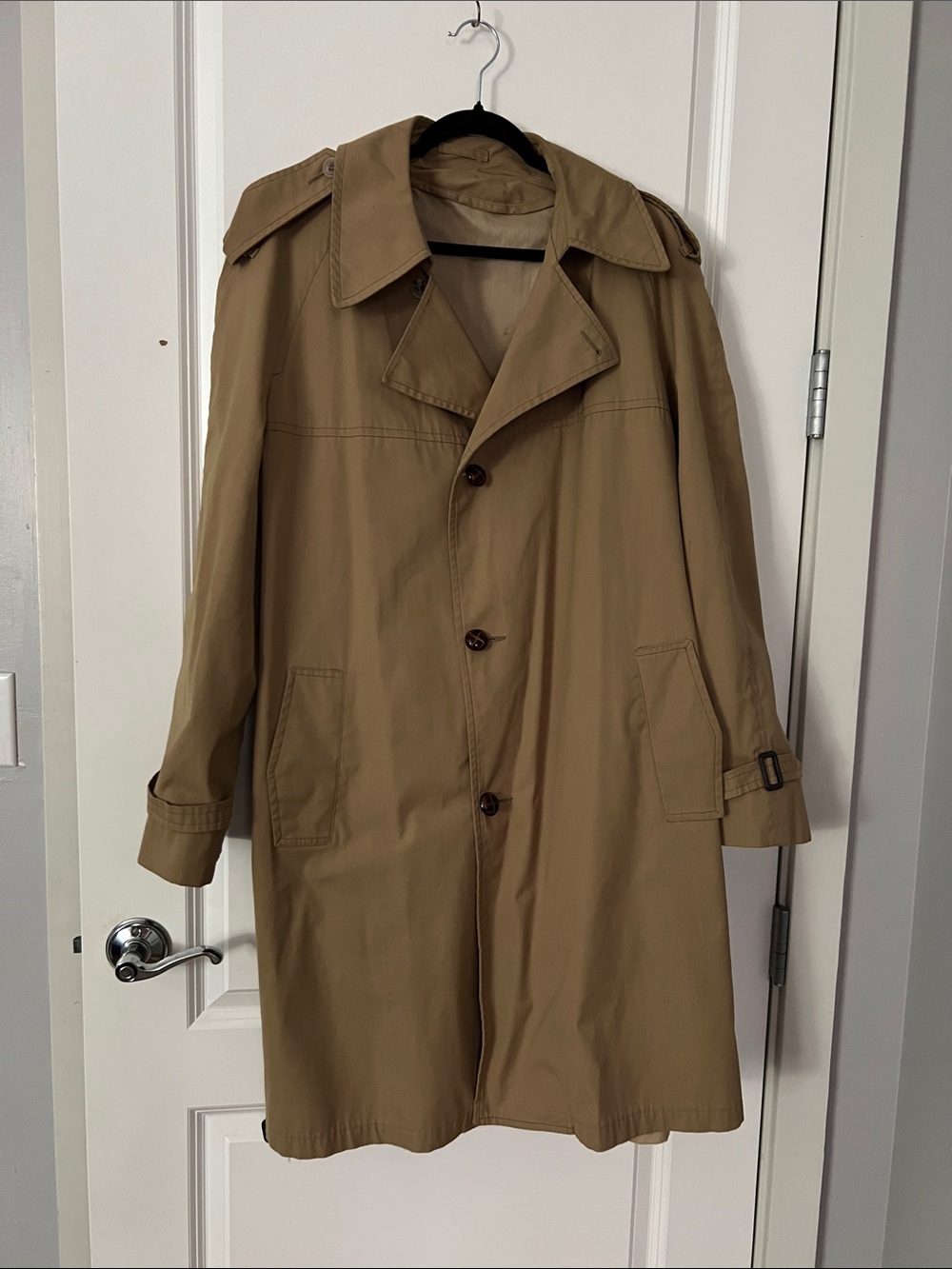 Classic Men's Tan Trench Coat - Lightweight Rain Jacket